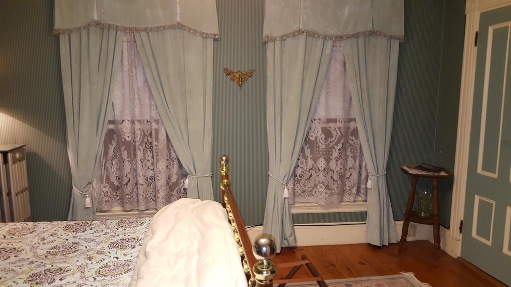 Holidae House Bed & Breakfast Бетел Экстерьер фото
